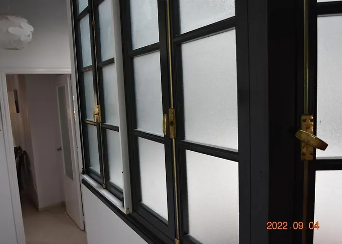 Centro De Y Playa דירה קדיז